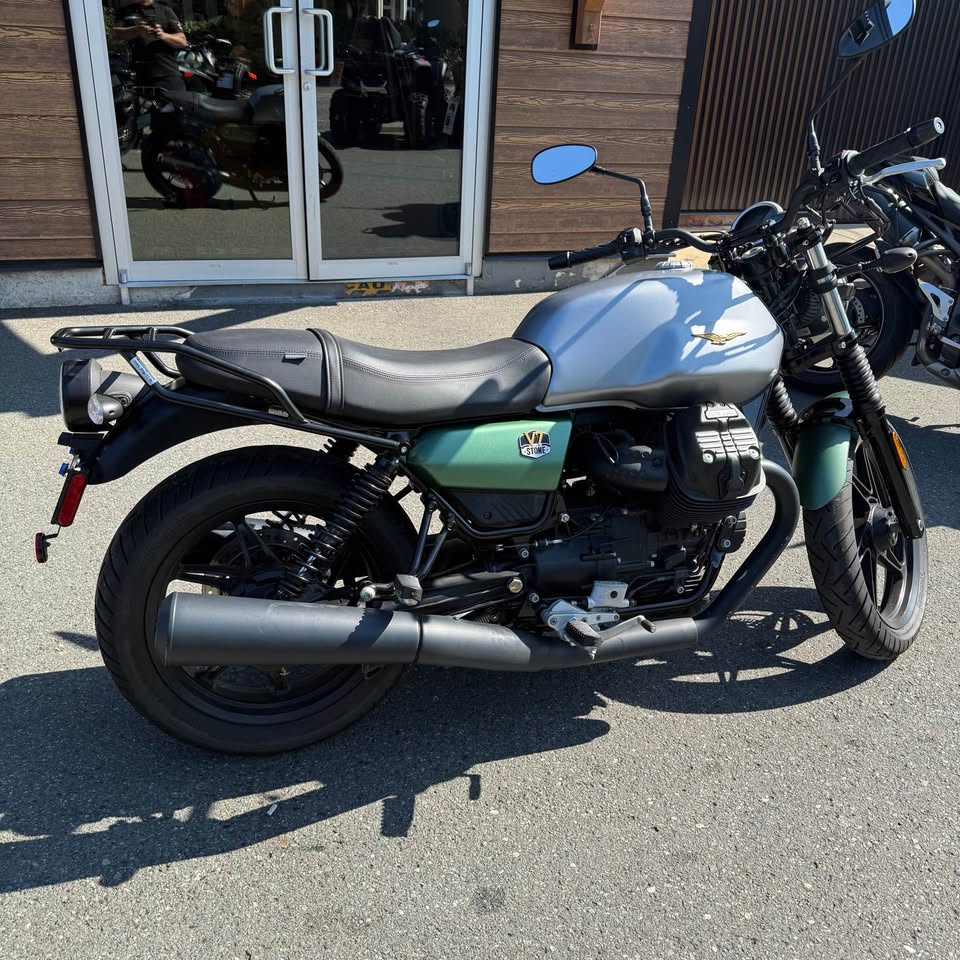 2021 Moto Guzzi V7 Stone CENTANARIO - 0132