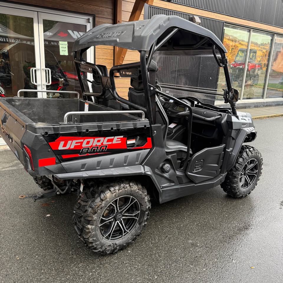2022 CFMOTO UFORCE 800 - SOLD