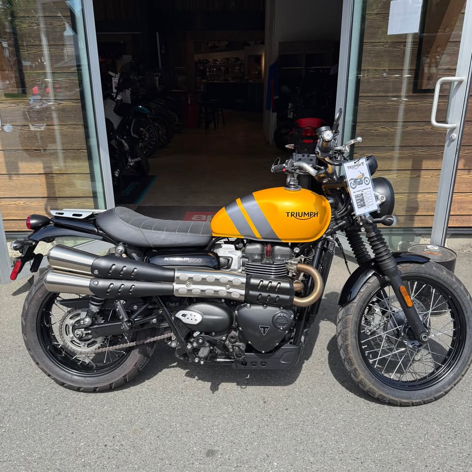 2024 TRIUMPH SCRAMBLER 900 - 8797