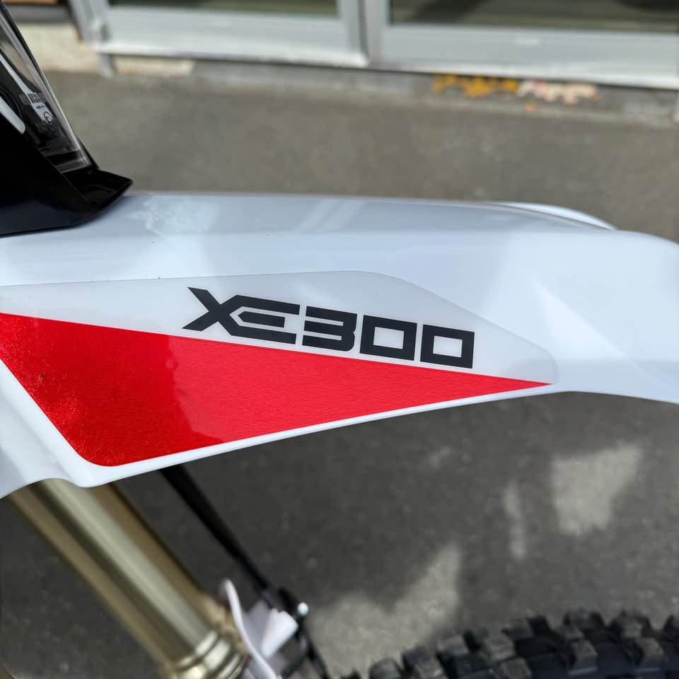 2027 Fantic XE 300 - image 3