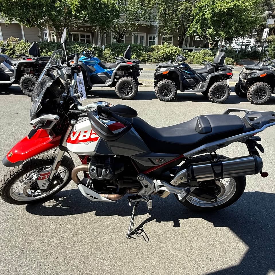 2027 Moto Guzzi V85 TT – SKU-01327 – unit photo 3