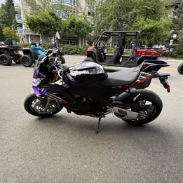 2027 Aprilia TUONO V4 FACTORY - SHAKEDOWN INDIGO
