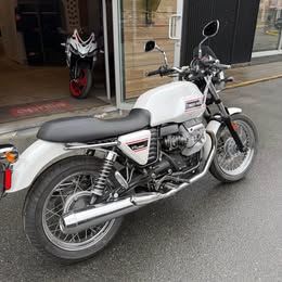 2010 Moto Guzzi V7 Classic - 1279