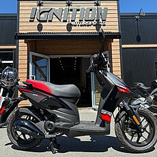 2024 SR 50 MOTARD SCOOTER - 3377