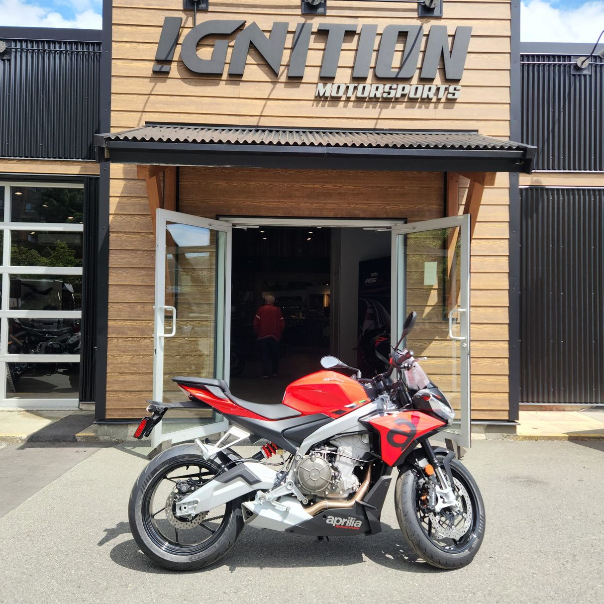 2024 Aprilia Tuono 660 Torque Red - 0638