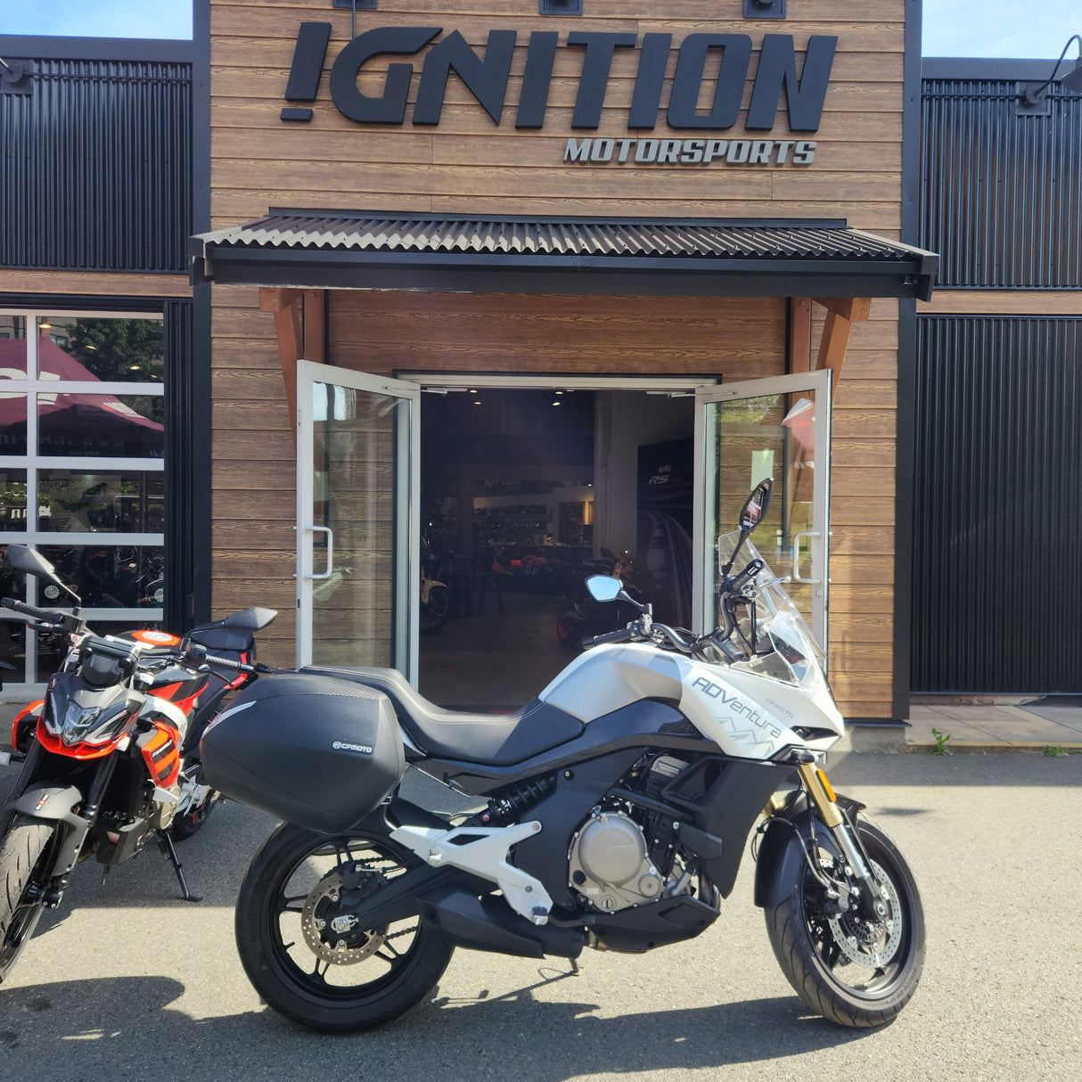 2022 CFMOTO 650 Adventura