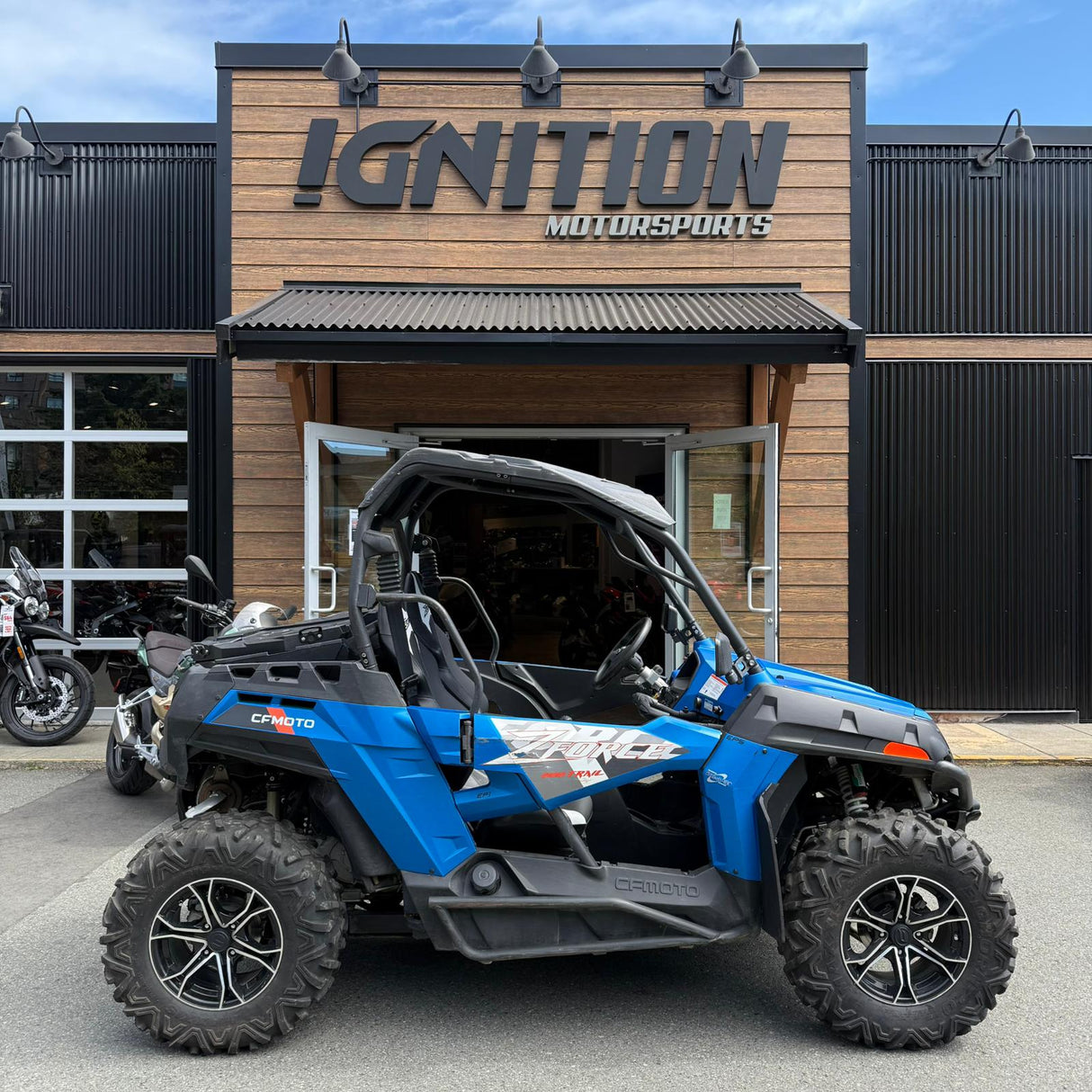 2022 CFMOTO ZFORCE 800 Trail - SOLD