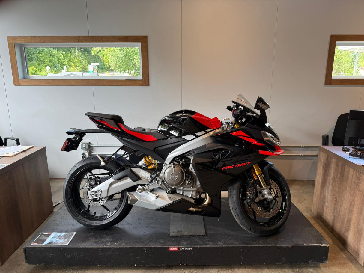 2026 RS 660 FACTORY DARK BANSHEE - 0270