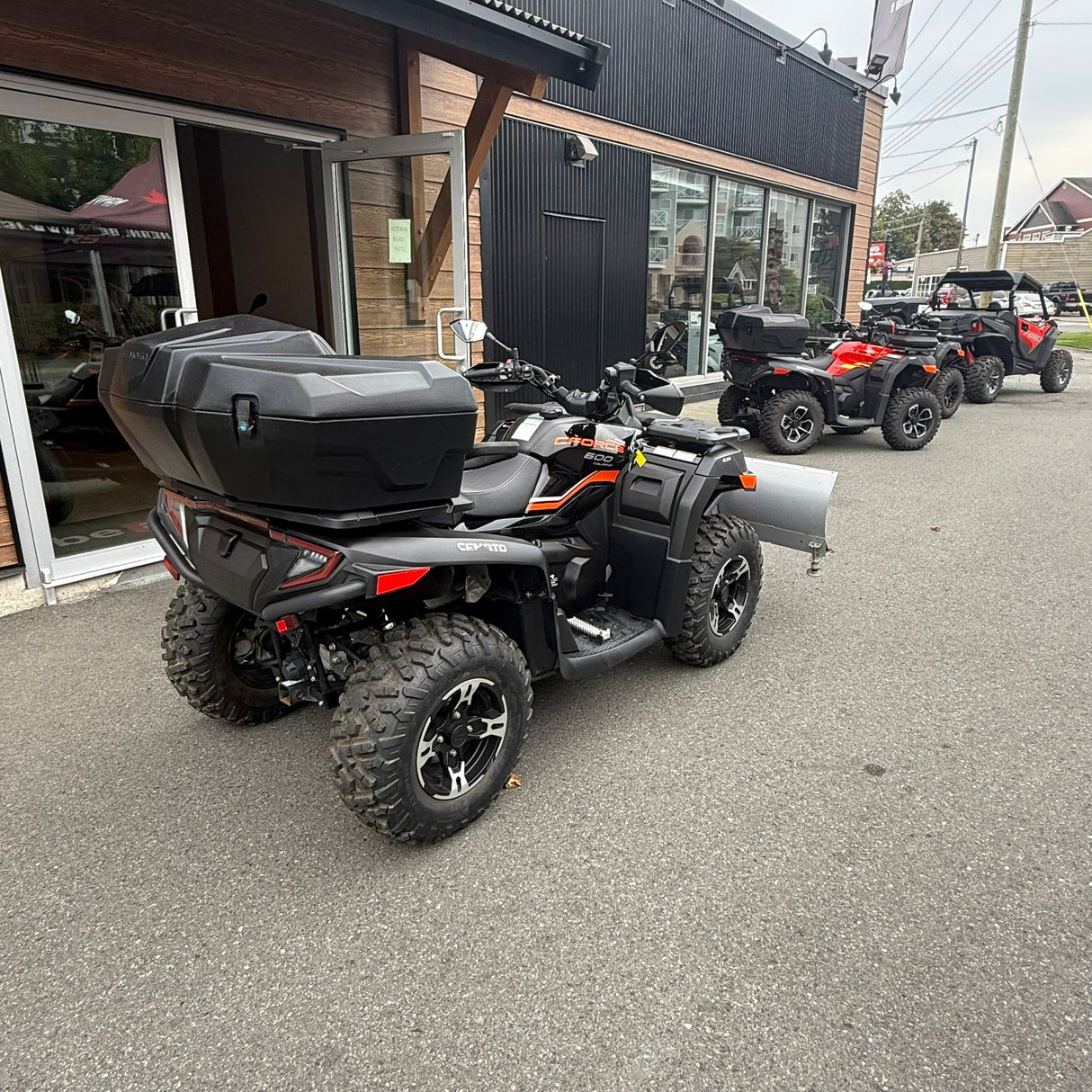 2023 CFMOTO CFORCE 600 WITH PLOW - 1736 - SOLD