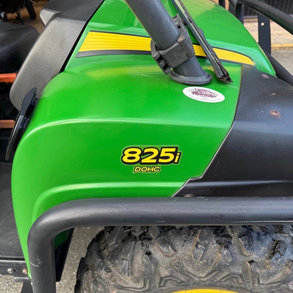 2011 John Deere Gator 825i - 0254 - SOLD