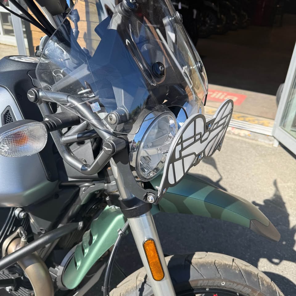 2022 Moto Guzzi V85 TT - 0567