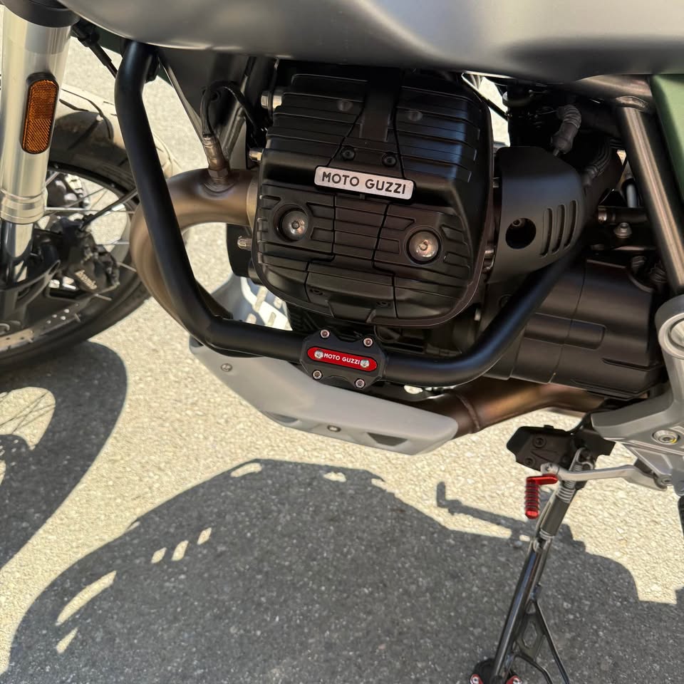 2022 Moto Guzzi V85 TT - 0567