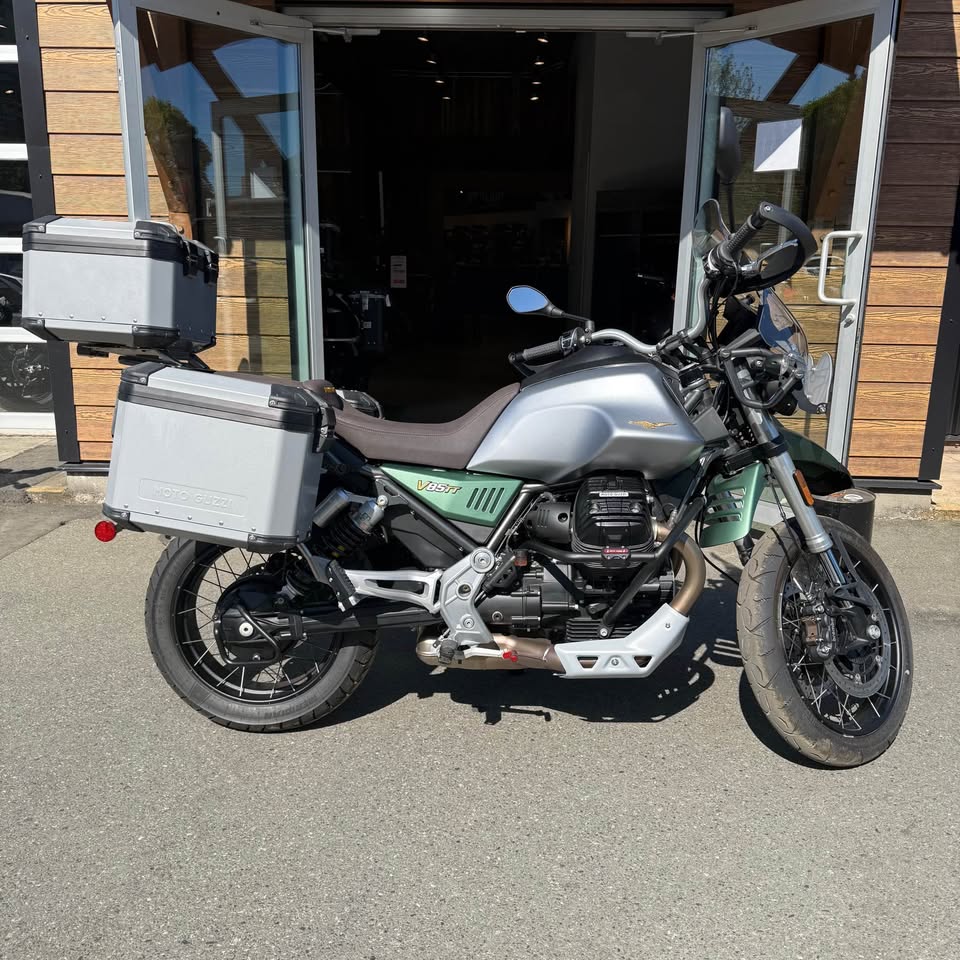 2022 Moto Guzzi V85 TT - 0567