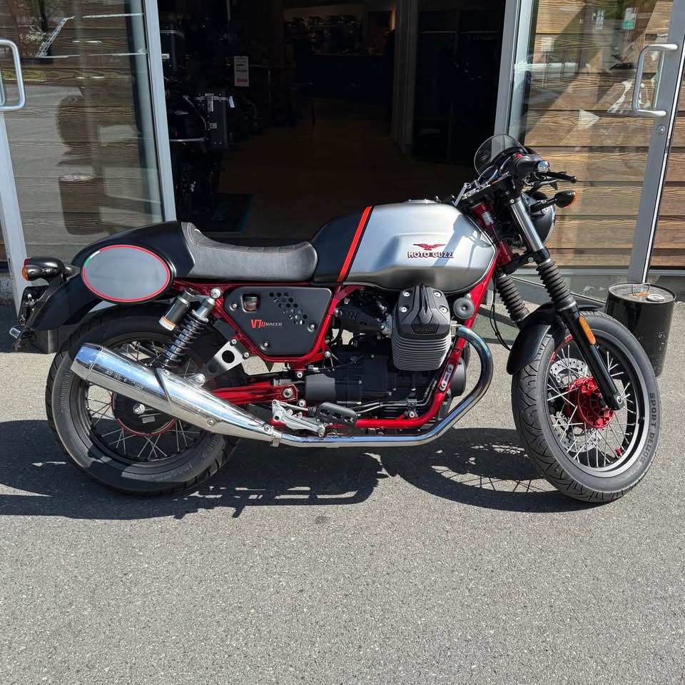2016 MOTO GUZZI V7 RACER ii - SOLD