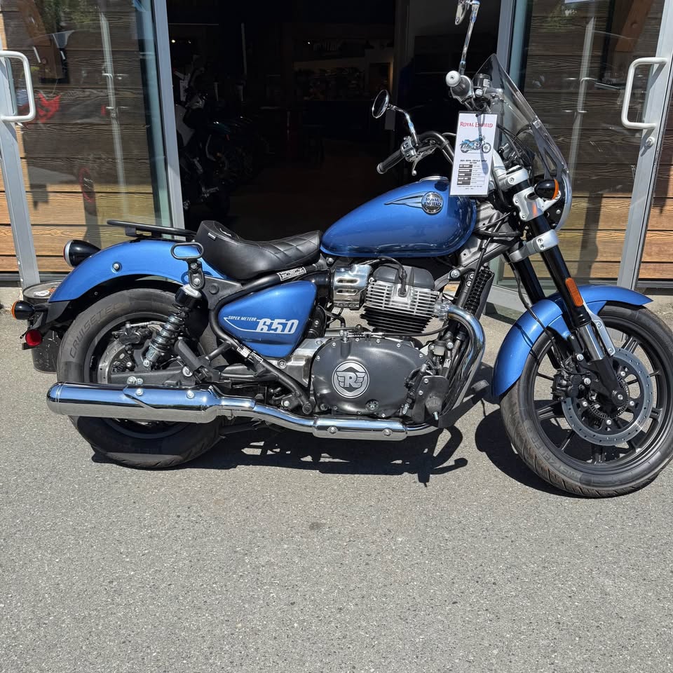 2024 Royal Enfield Super Meteor 650 - 1226