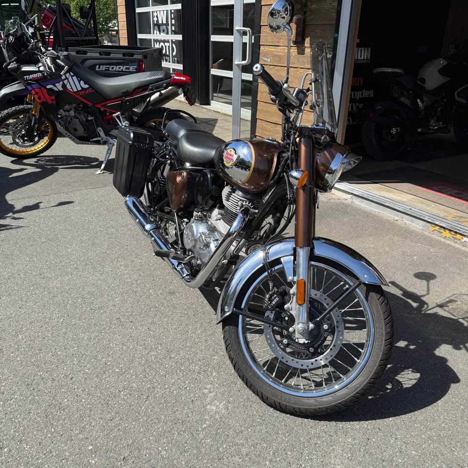 2022 Royal Enfield Classic 350 - 2708