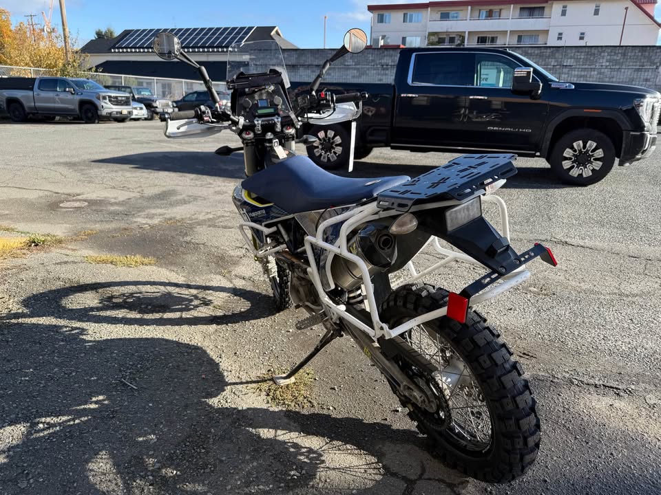 2021 HUSQVARNA 701 ENDURO null SKU-01374 — Blackpurl photo 4 [bp1:SKU-01374:2526ab3ec172d7c07dd13c8da46cf386]