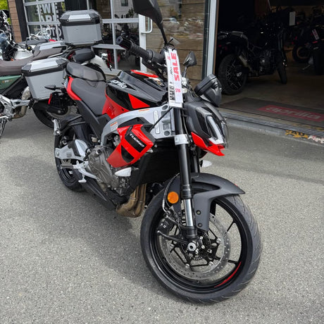 2026 APRILIA TUONO 457 PIRANHA RED SKU-01271 - image 2