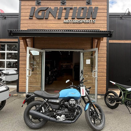 2026 MOTO GUZZI V7 DEEP BLUE SKU-01224 - main image