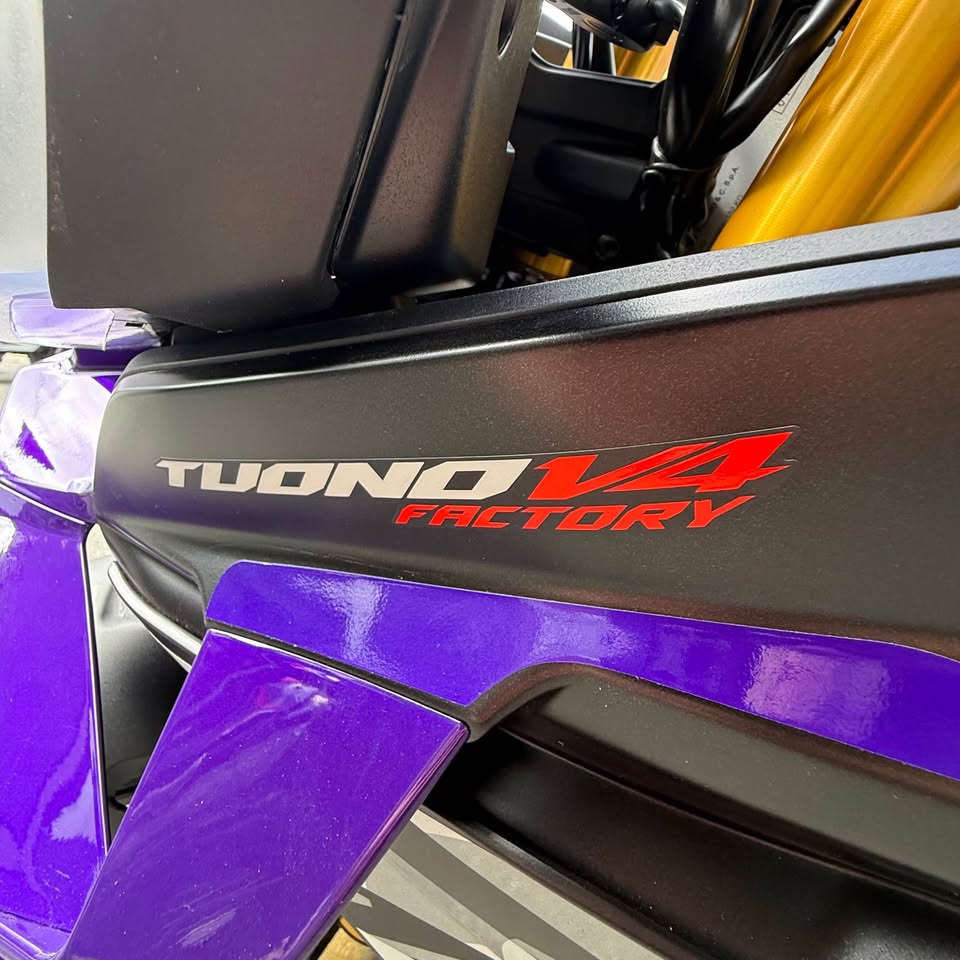 2027 APRILIA TUONO V4 FACTORY SHAKEDOWN INDIGO SKU-01304 - image 4